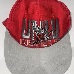 UNLV REBELS Eds West Signature Vintage 90's Call‎ Out Snapback Cap Hat